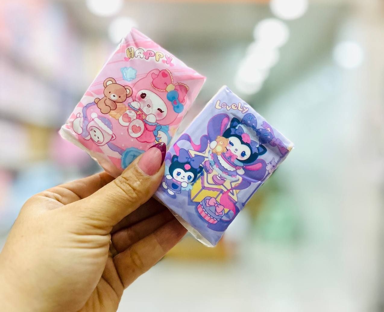 دستمال کاغذی طرحدار کرومی و دوستان